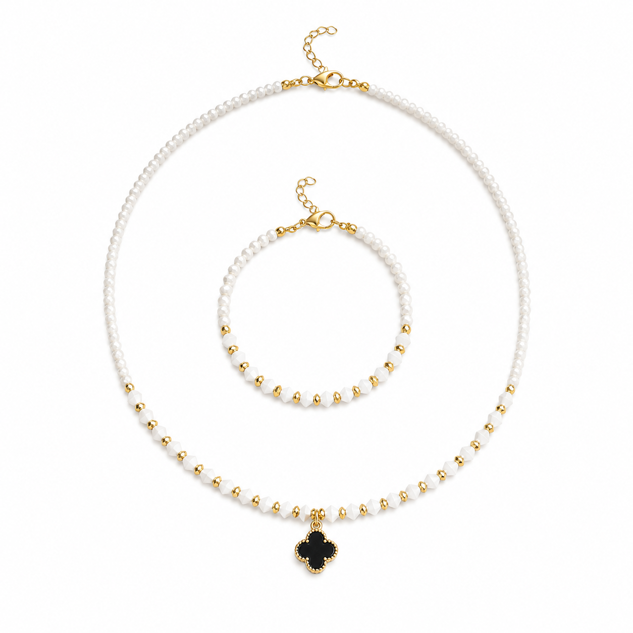 Set Elegant Clover Alb – Placat cu Aur 18K