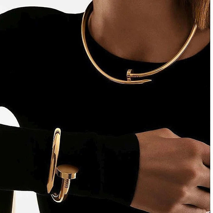 Set Bijuterii Model CUI Auriu Placat Cu Aur